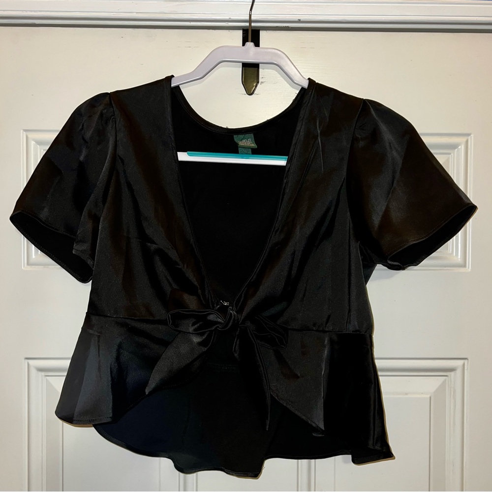 Wild Fable wrap silky top